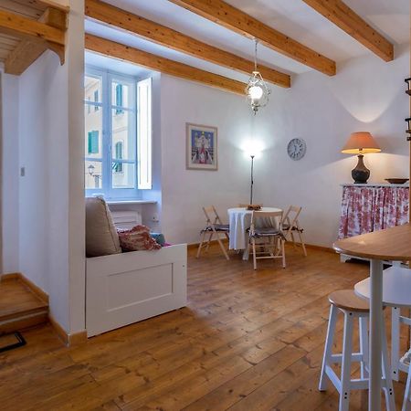 Apartmán La Finestra Sul Teatro Alghero Exteriér fotografie