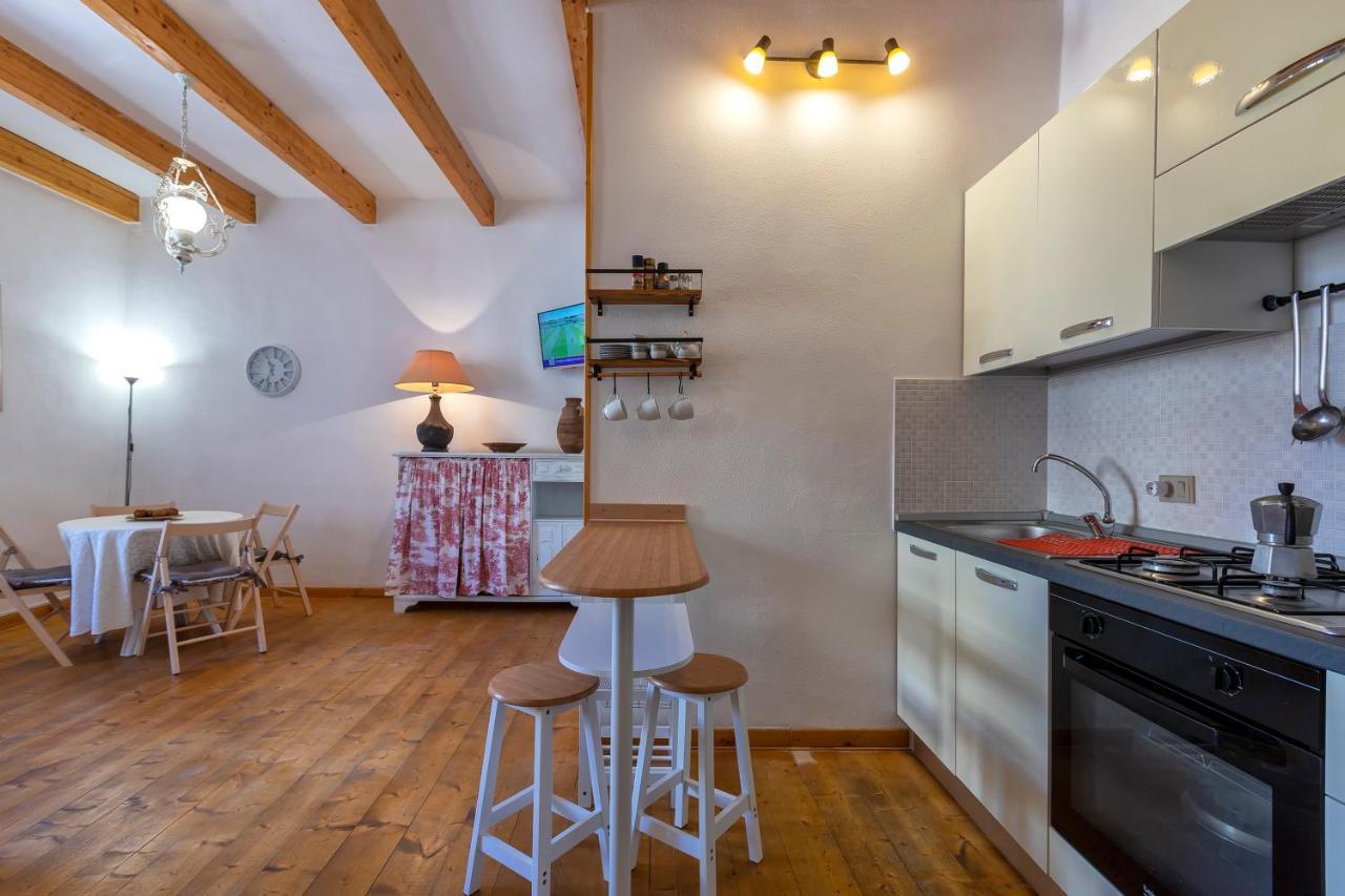 Apartmán La Finestra Sul Teatro Alghero Exteriér fotografie