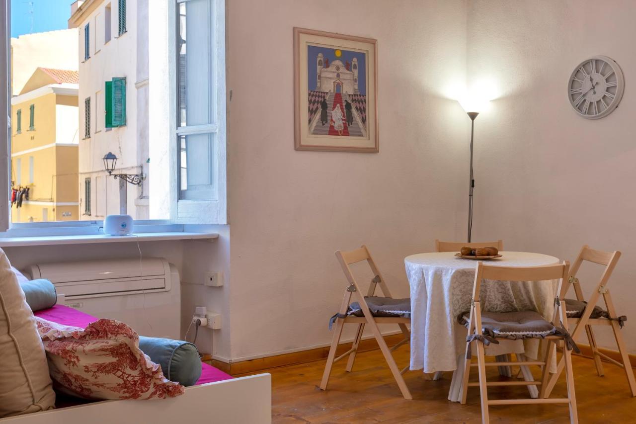Apartmán La Finestra Sul Teatro Alghero Exteriér fotografie