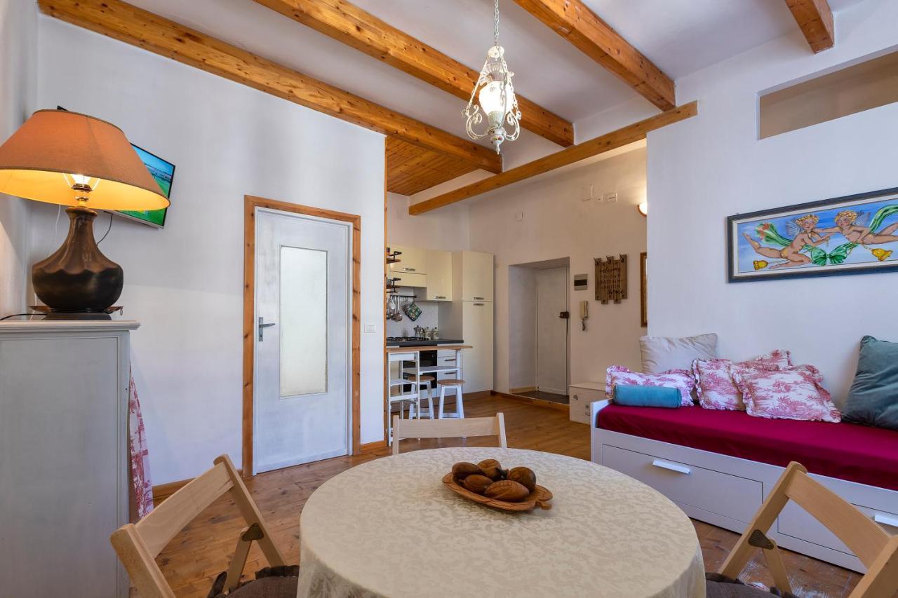 Apartmán La Finestra Sul Teatro Alghero Exteriér fotografie