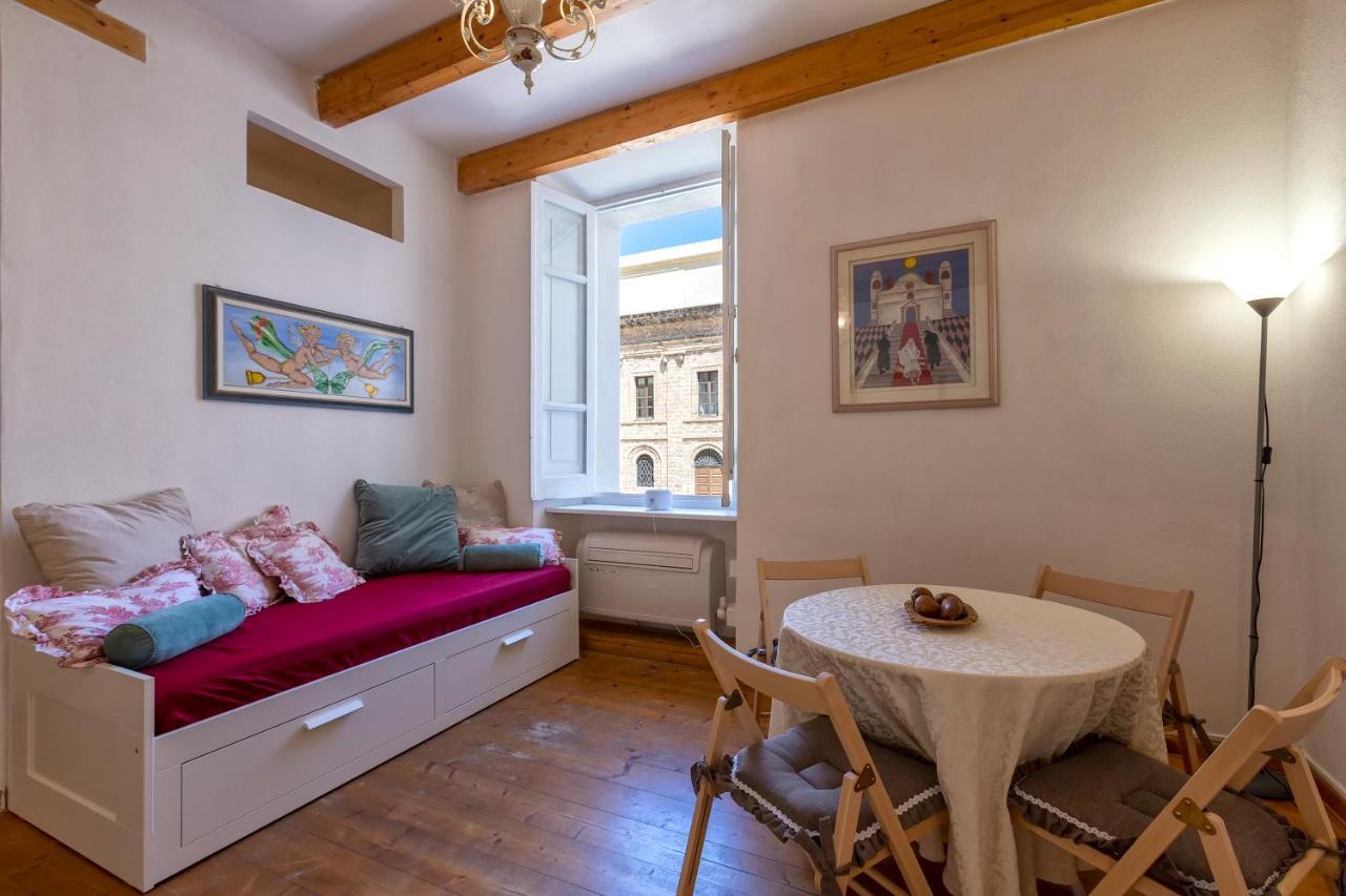 Apartmán La Finestra Sul Teatro Alghero Exteriér fotografie